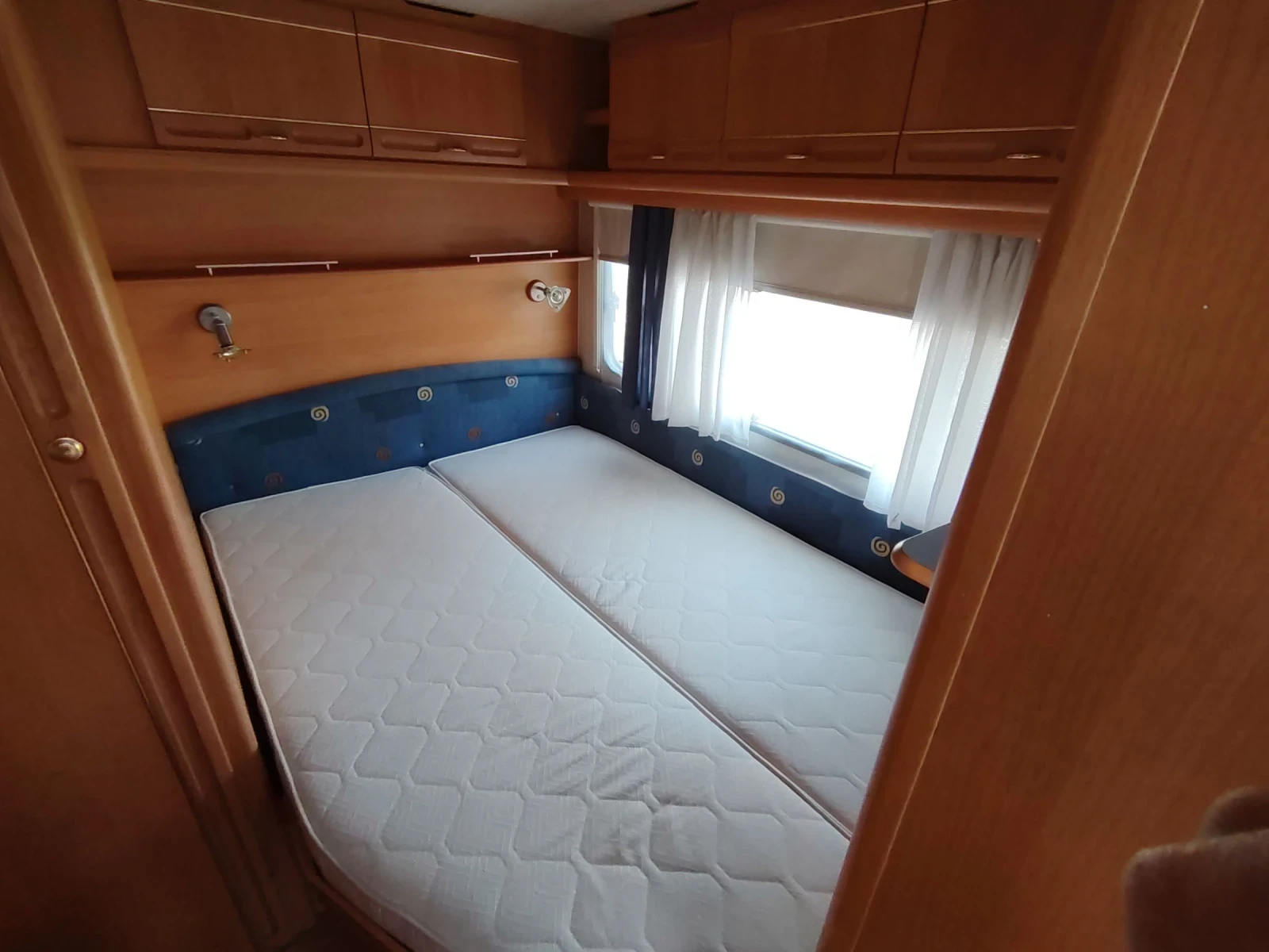 Каравана Adria Excellence, снимка 10 - Каравани и кемпери - 54657407