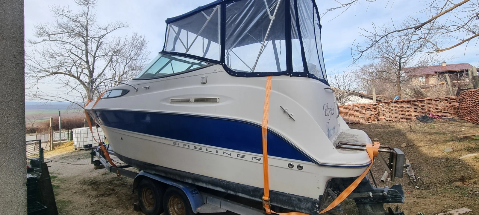 Моторна яхта Bayliner 245 sb, снимка 7 - Воден транспорт - 56321726