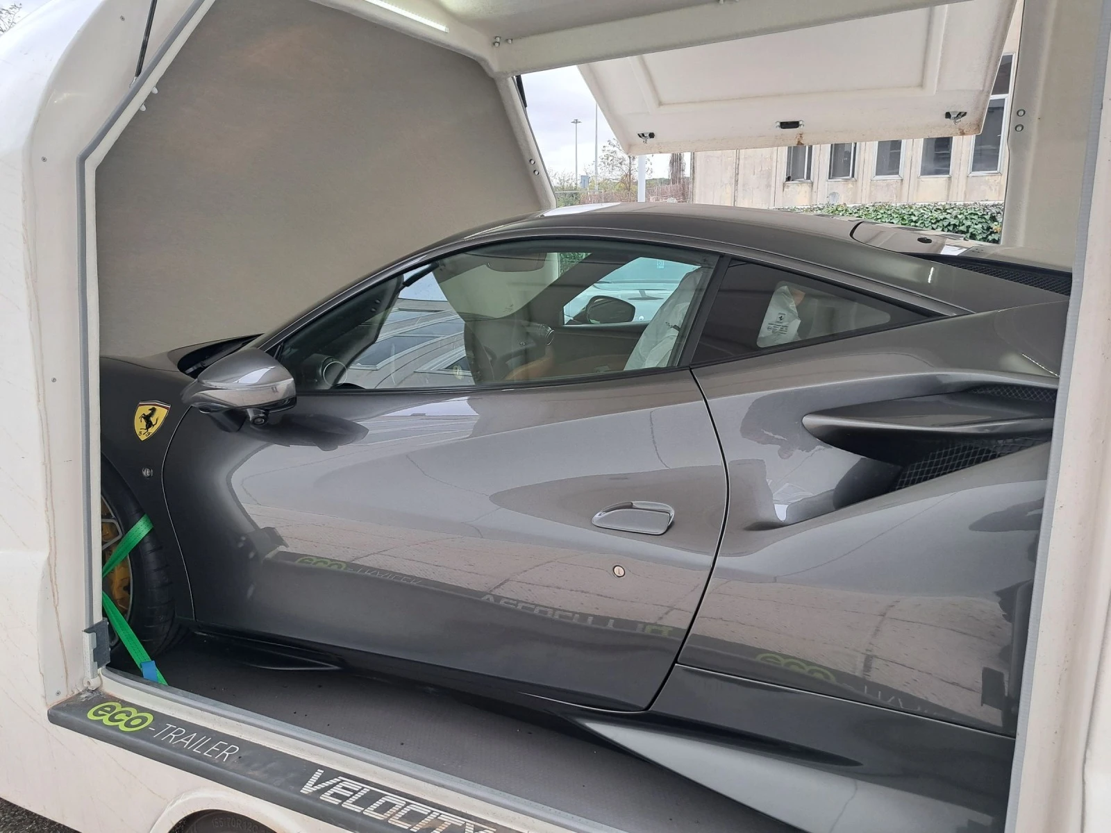 �� ��������� ��������� ������ �� ������� ����������. | Mobile.bg � ����������� 7