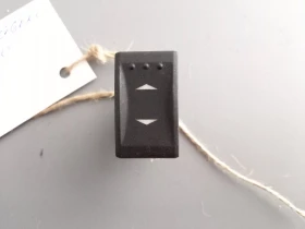 Копче ел стъкло задно ляво Форд Мондео 