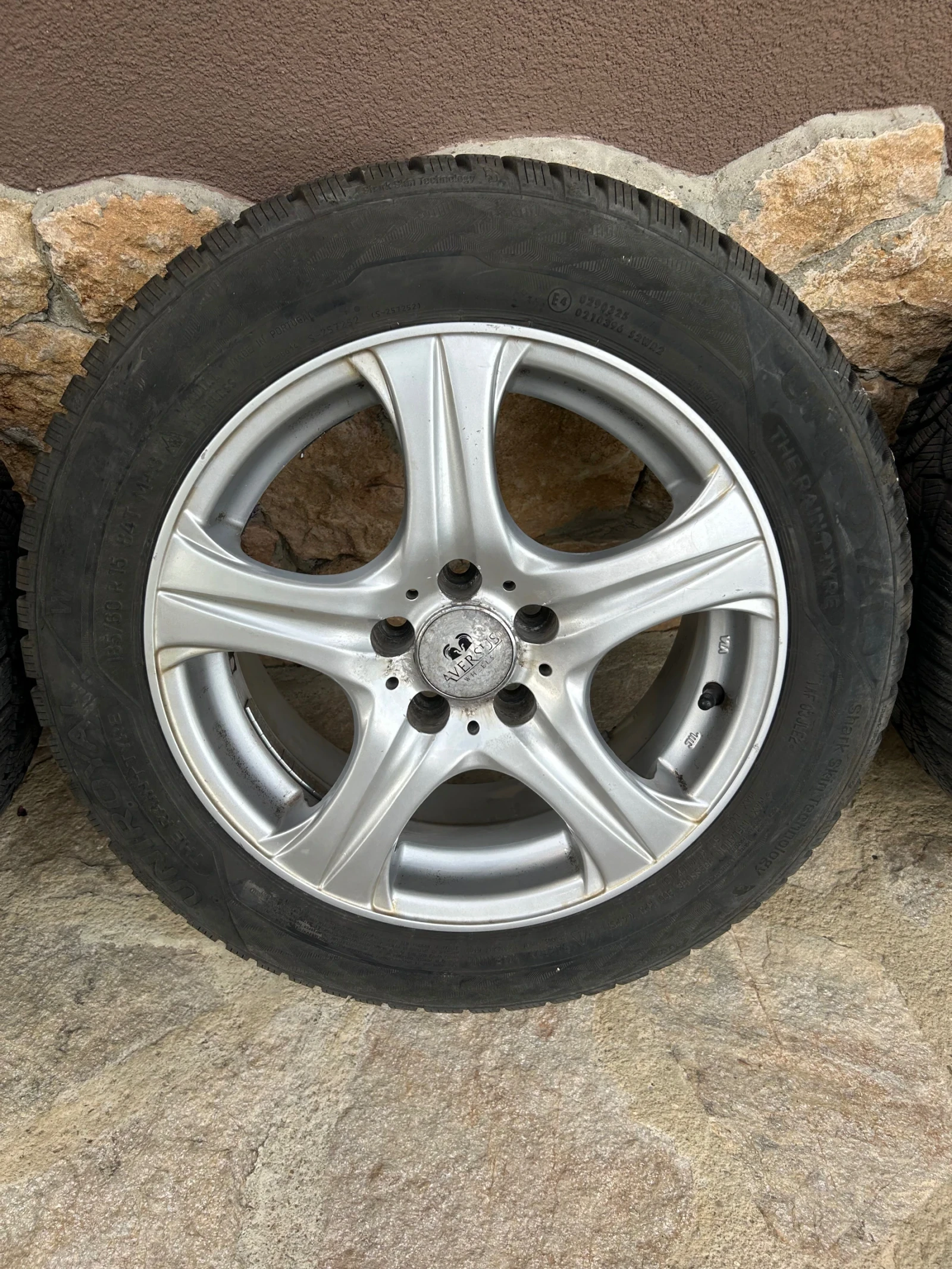 Гуми с джанти Uniroyal 185/60R15, снимка 6 - Гуми и джанти - 55304747