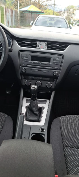 Skoda Octavia 1.6TDI, снимка 5