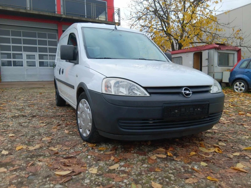 Opel Combo, снимка 1 - Автомобили и джипове - 43324843