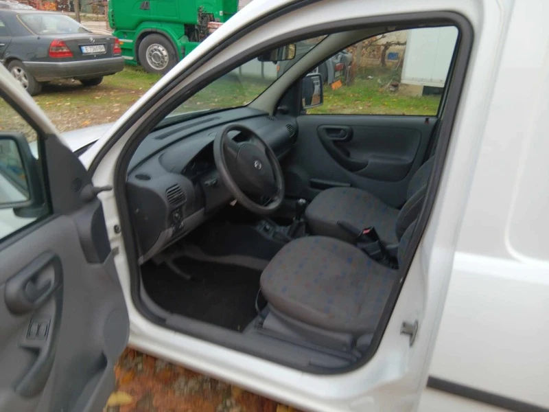 Opel Combo, снимка 13 - Автомобили и джипове - 43324843