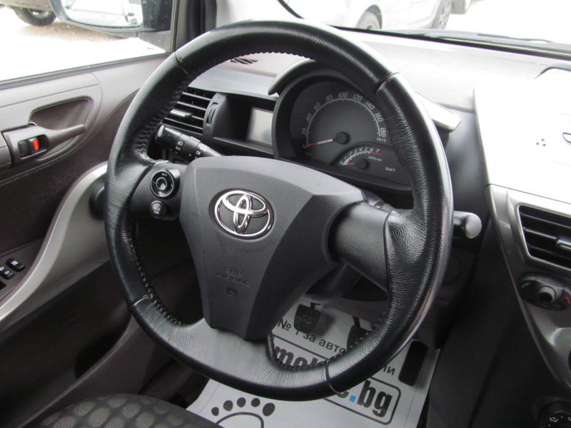 Toyota IQ VVT-i/, снимка 8 - Автомобили и джипове - 44598596