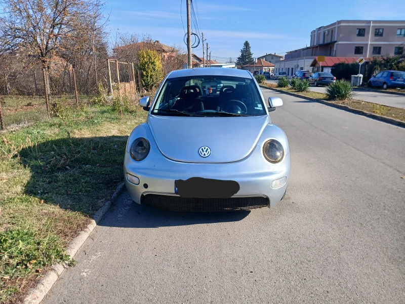 VW Beetle 2.0 клима , снимка 11 - Автомобили и джипове - 48195719