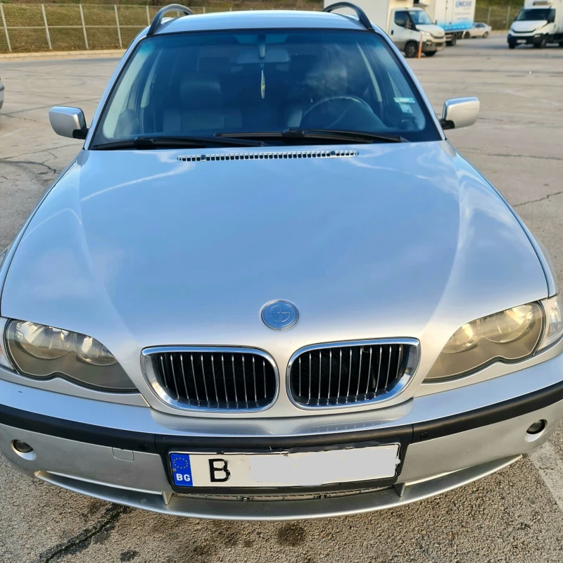 BMW 330 XI 4x4, снимка 4 - Автомобили и джипове - 48597425