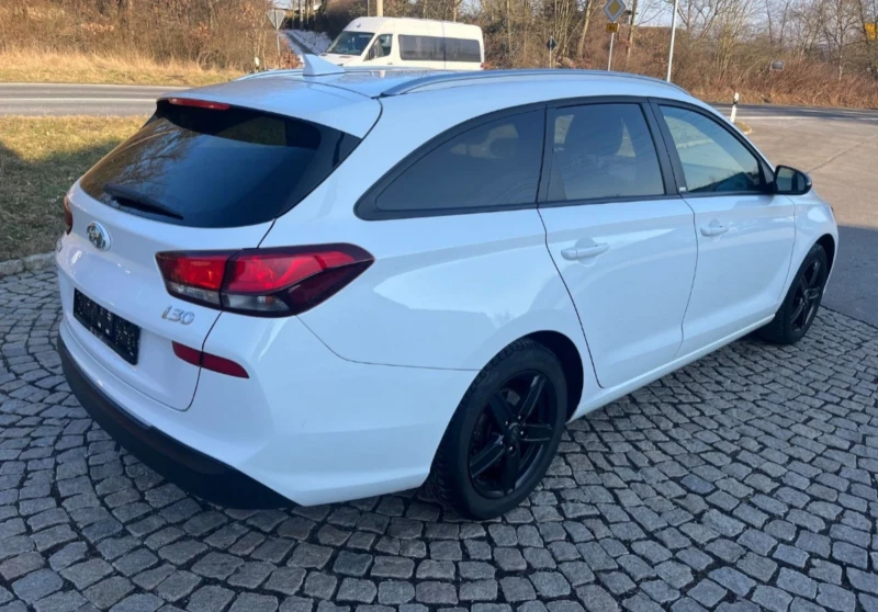 Hyundai I30 1.4-100кс * FULL* , снимка 4 - Автомобили и джипове - 49269055