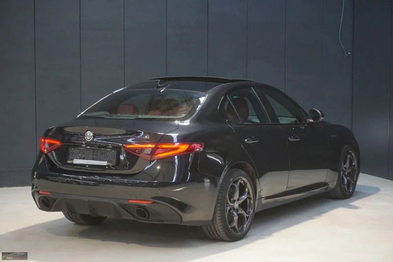 Alfa Romeo Giulia 2.0/280HP/VELOCE/CAM/NAVI/LED/ACC/Q4/TRG15, снимка 5 - Автомобили и джипове - 49462845