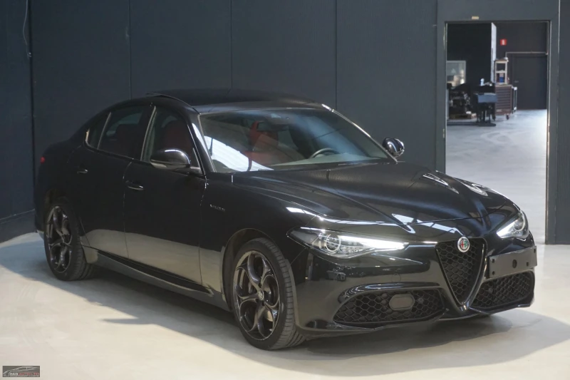 Alfa Romeo Giulia 2.0/280HP/VELOCE/CAM/NAVI/LED/ACC/Q4/TRG15, снимка 4 - Автомобили и джипове - 49462845