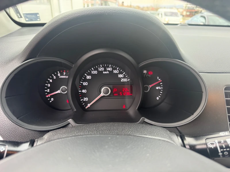 Kia Picanto 1.2 Автоматик, снимка 14 - Автомобили и джипове - 49497665