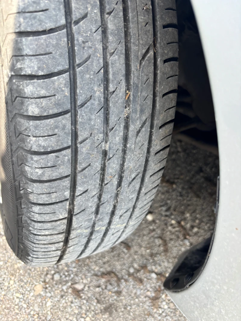 Hyundai I20 2011+ 1.3+ 155хл+ 4 З.ГУМИ+ КАТО НОВ, снимка 16 - Автомобили и джипове - 50024242