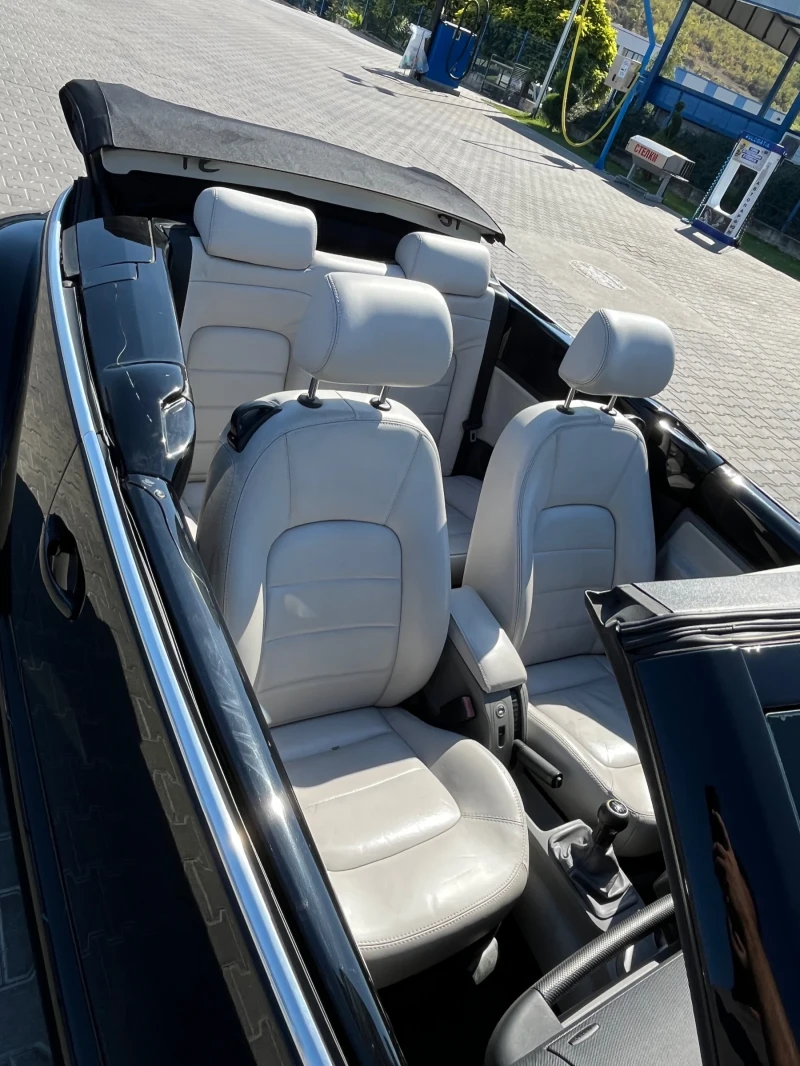 VW New beetle, снимка 6 - Автомобили и джипове - 52383736