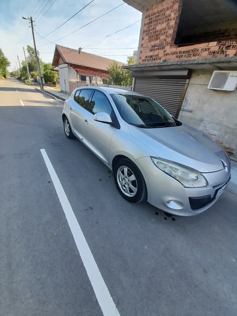 Renault Megane, снимка 3 - Автомобили и джипове - 51740606