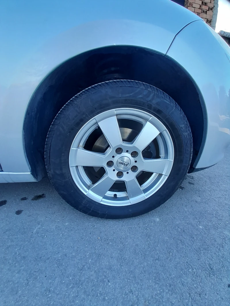 Renault Megane, снимка 14 - Автомобили и джипове - 51740606