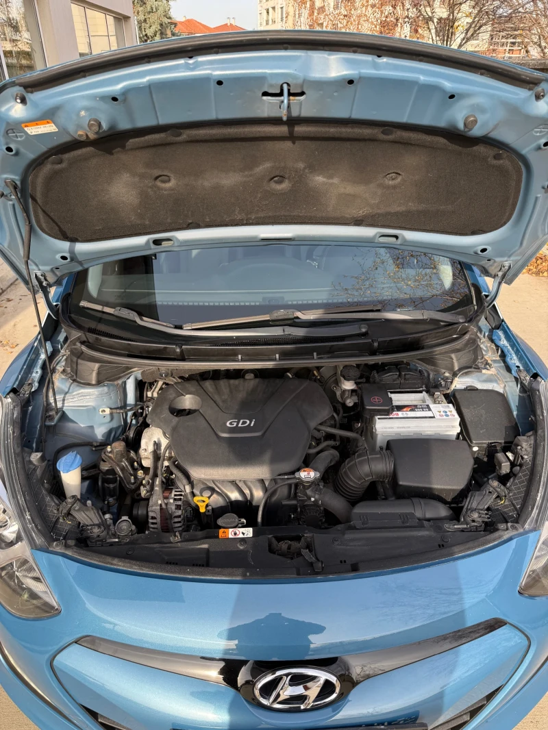 Hyundai I30 1.6 GDI, снимка 10 - Автомобили и джипове - 52628599
