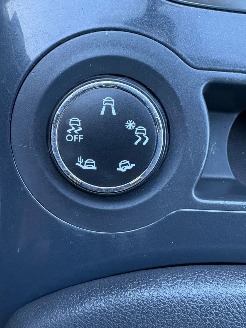 Peugeot 3008 1.6HDI FACELIFT* GRIP CONTROL* ЛИЗИНГ* БАРТЕР* , снимка 13 - Автомобили и джипове - 52931022