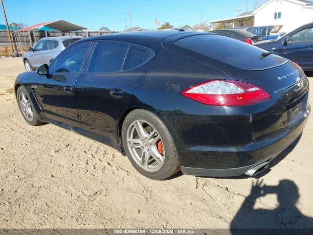 Porsche Panamera 4, снимка 2 - Автомобили и джипове - 48757314