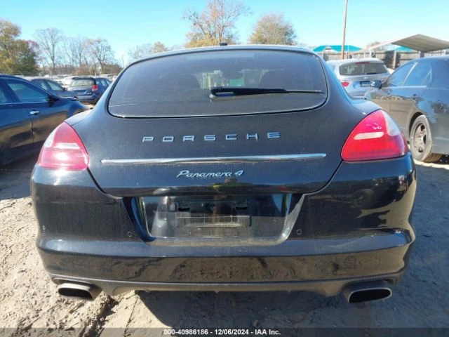 Porsche Panamera 4, снимка 13 - Автомобили и джипове - 48757314