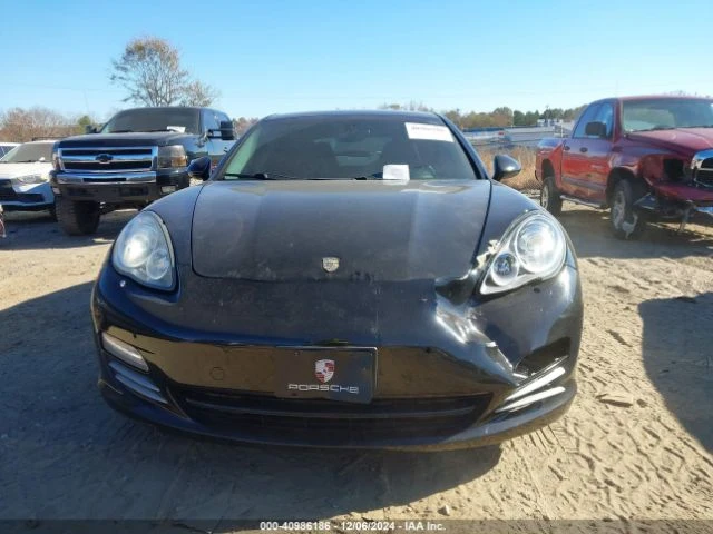 Porsche Panamera 4, снимка 9 - Автомобили и джипове - 48757314