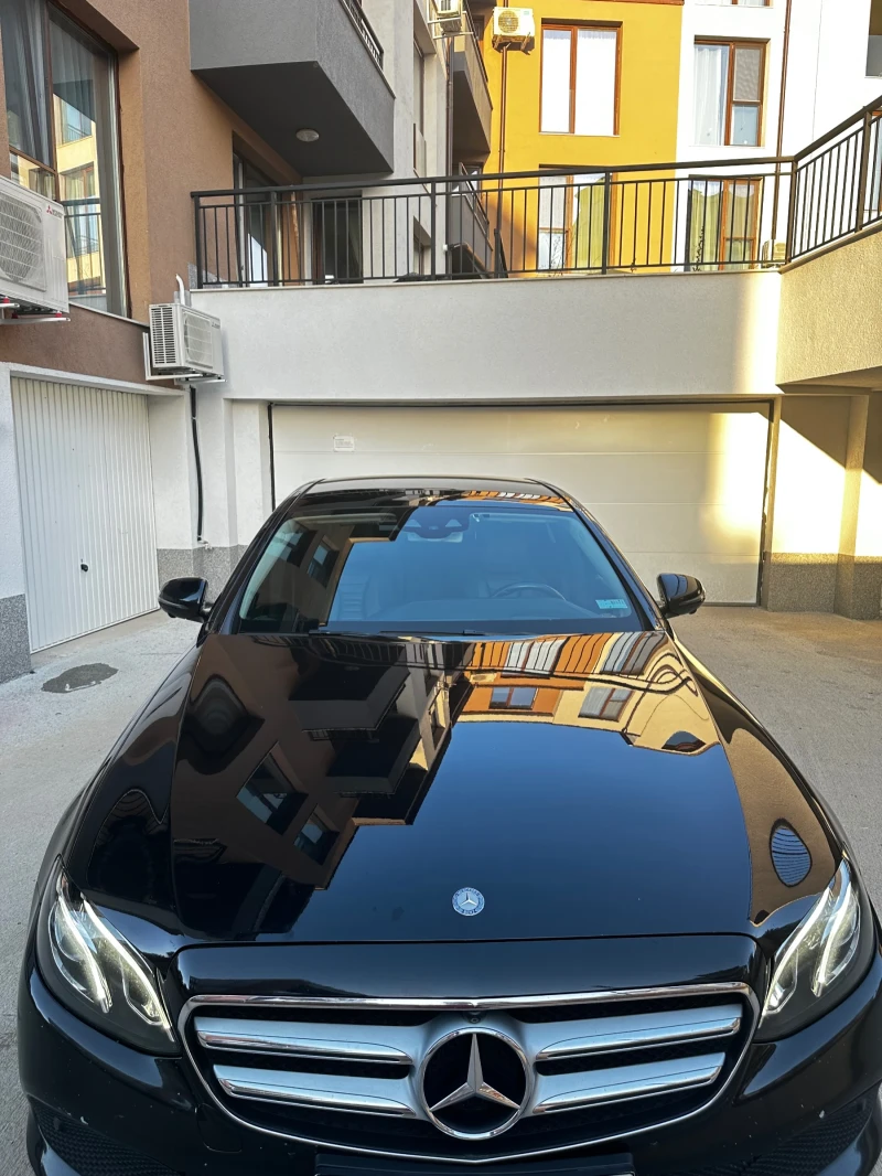 Mercedes-Benz E 220 - 40999 лв. - 77517097 1