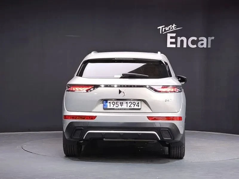 Citroen DS7, снимка 4 - Автомобили и джипове - 56690381