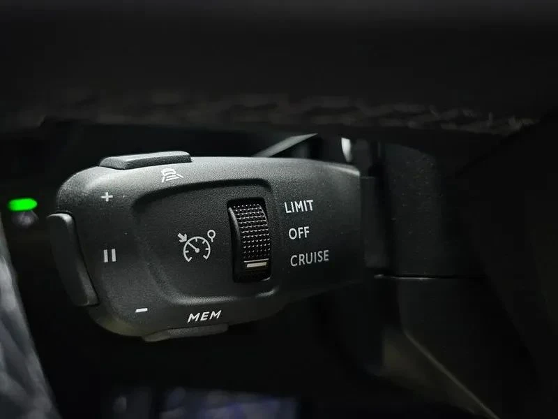 Citroen DS7, снимка 14 - Автомобили и джипове - 56690381