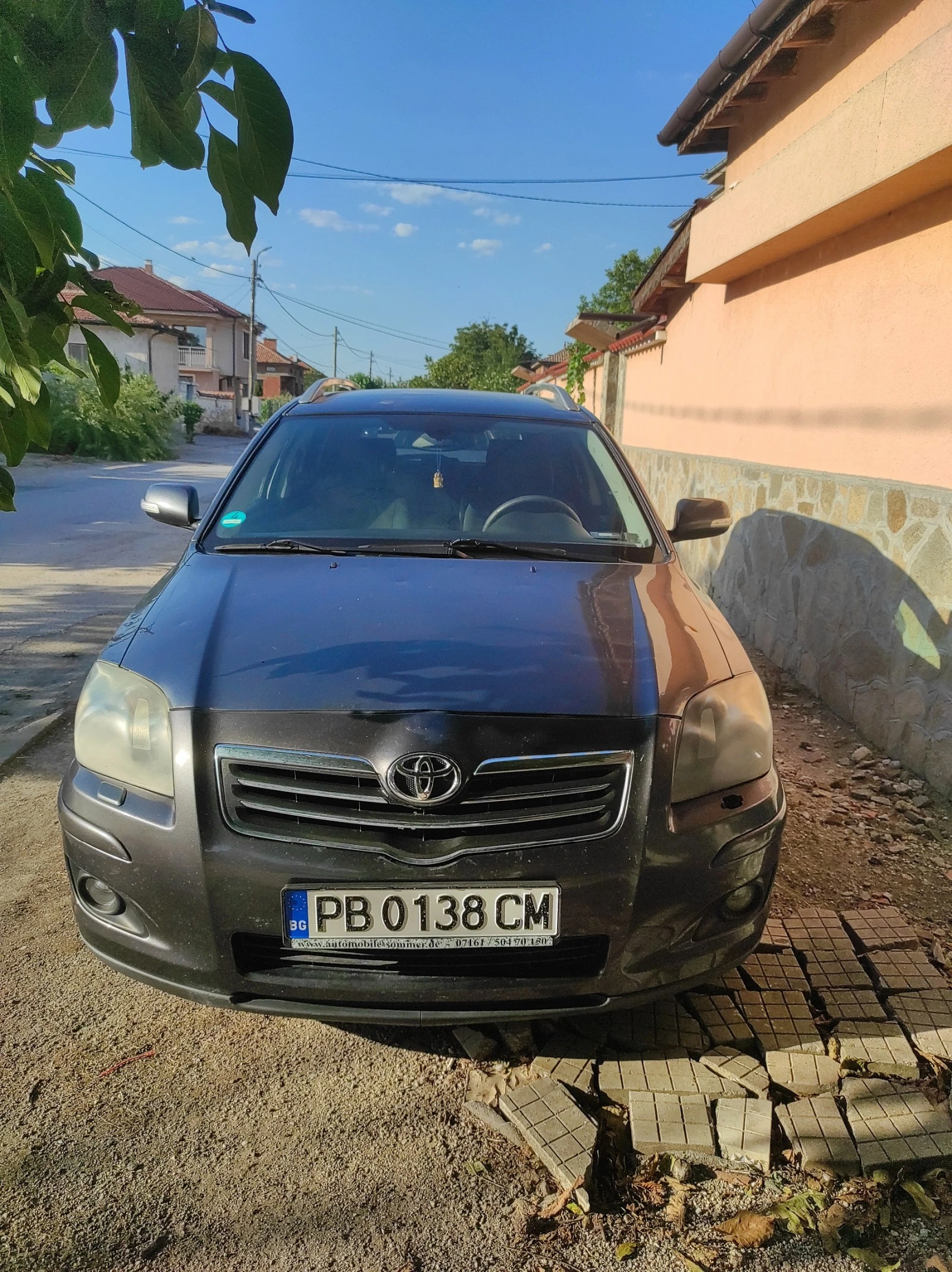 Toyota Avensis  - изображение 3