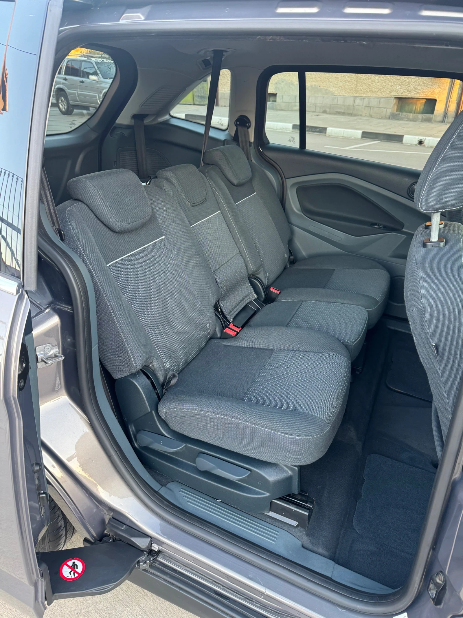 Ford C-max 1, 6 16V Champions Edition ! | Mobile.bg — изображение 11