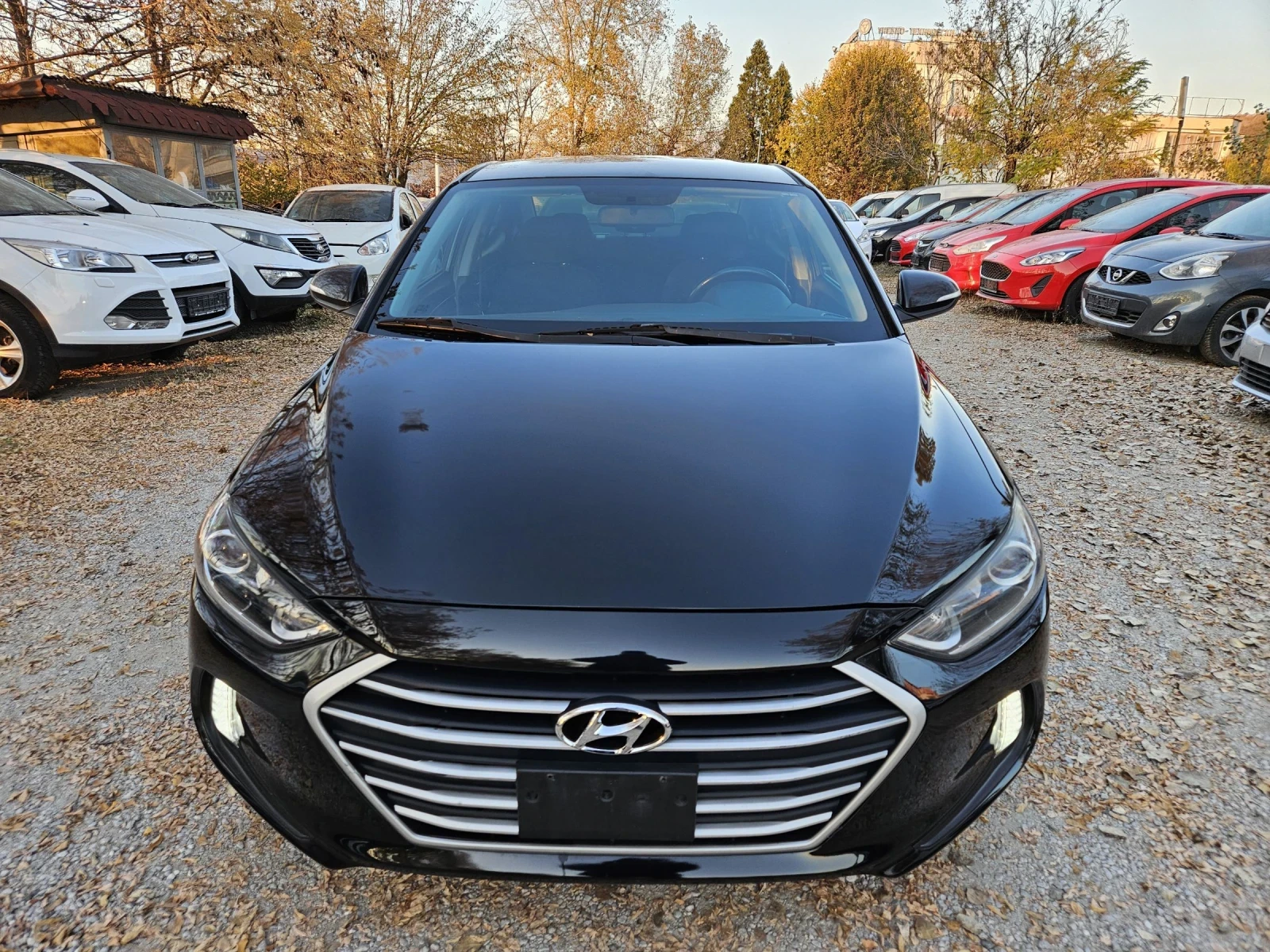 Hyundai Elantra 2.0 MPI Automatic - изображение 9