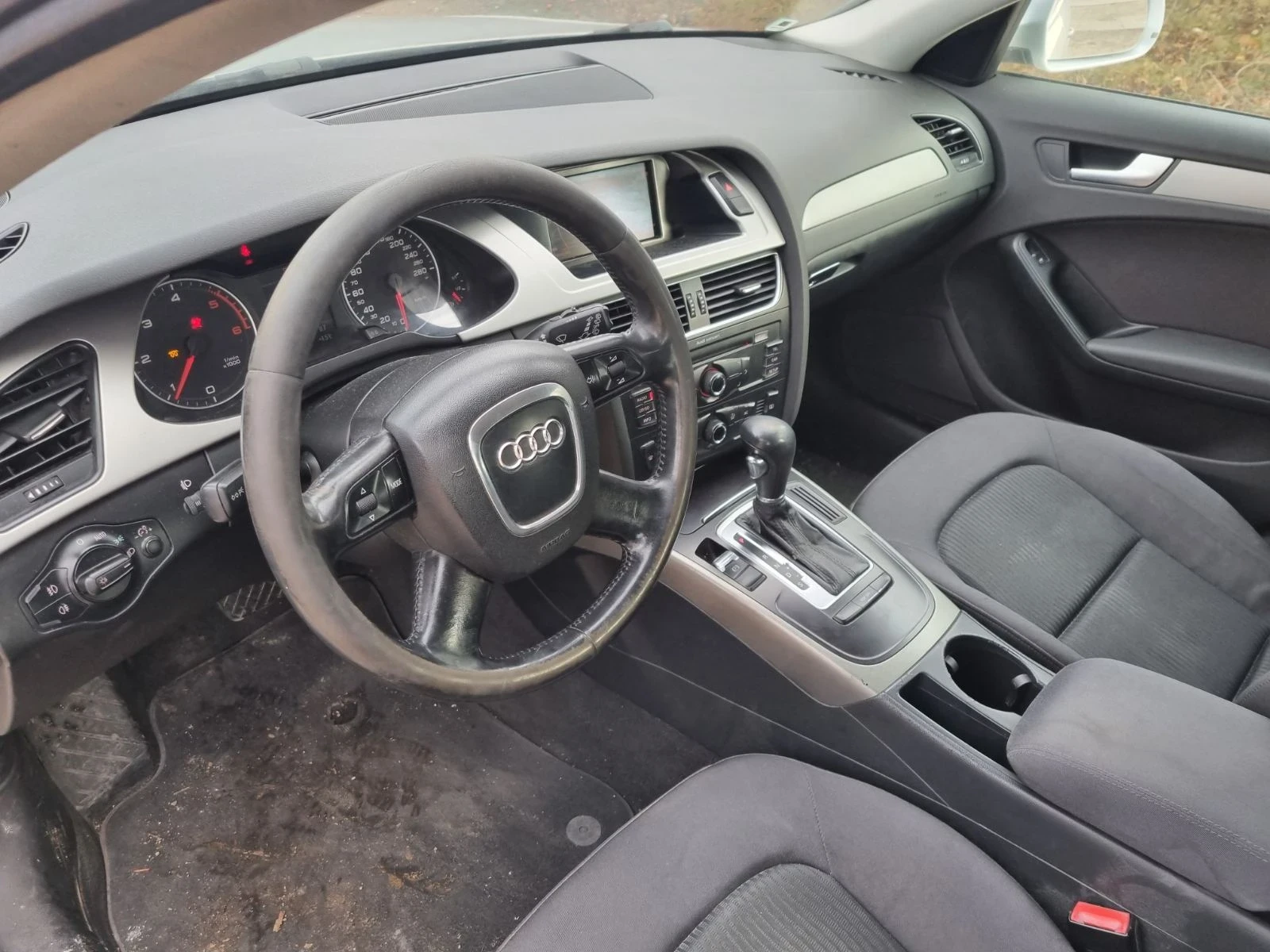 Audi A4 2.0 dizel-143ks-2009god-Avtomat!!! - изображение 9