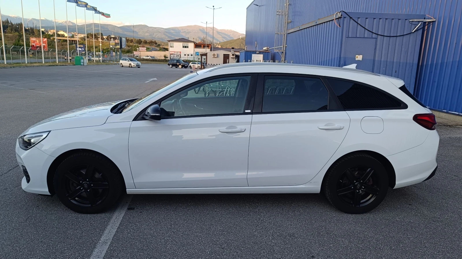 Hyundai I30 1.4-100 * FULL*  YES!!! | Mobile.bg   13