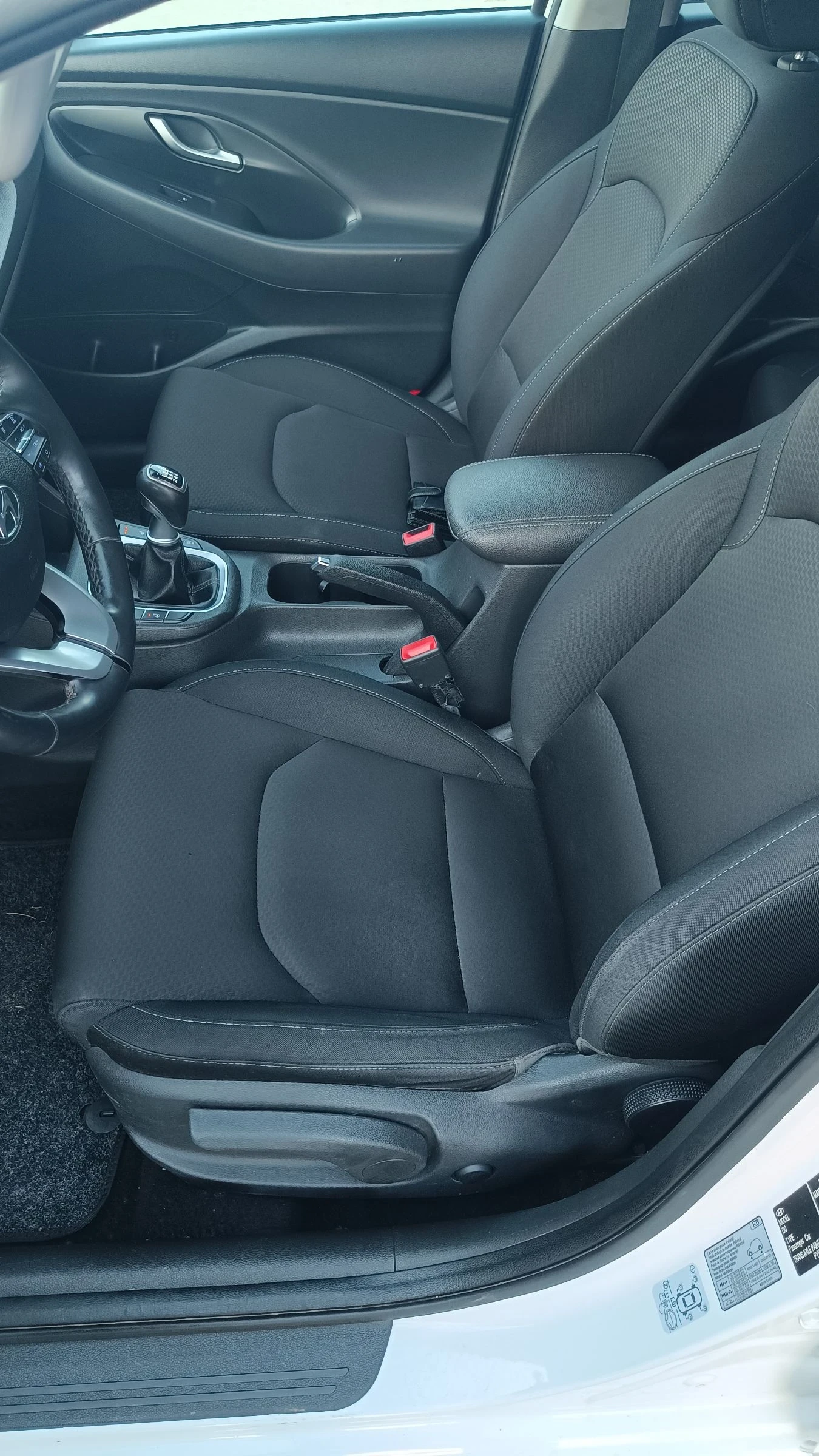 Hyundai I30 1.4-100кс * FULL*  YES!!! - изображение 9