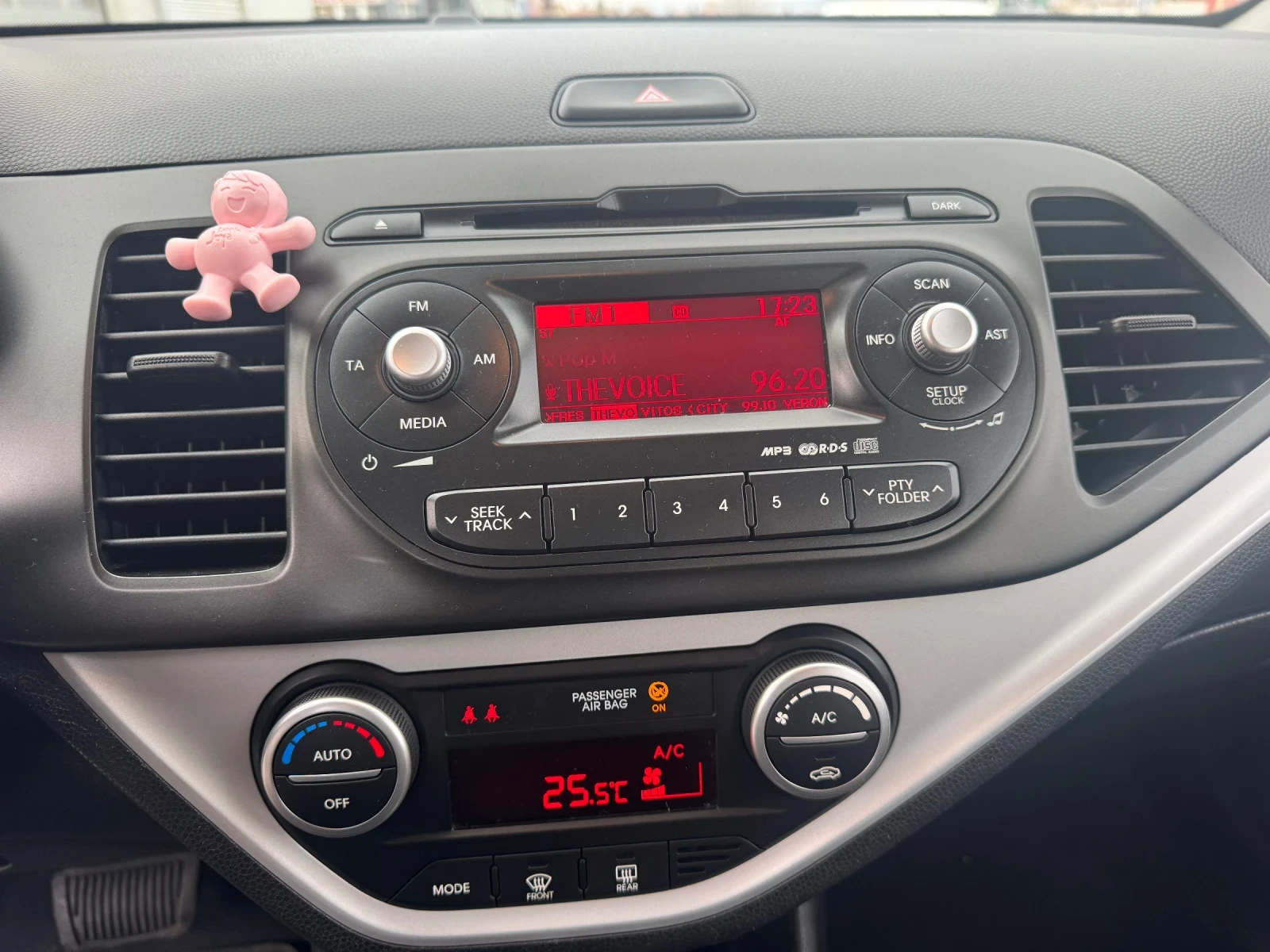 Kia Picanto 1.2 Автоматик | Mobile.bg — изображение 12