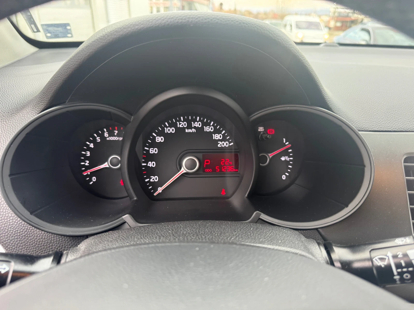 Kia Picanto 1.2 Автоматик | Mobile.bg — изображение 14
