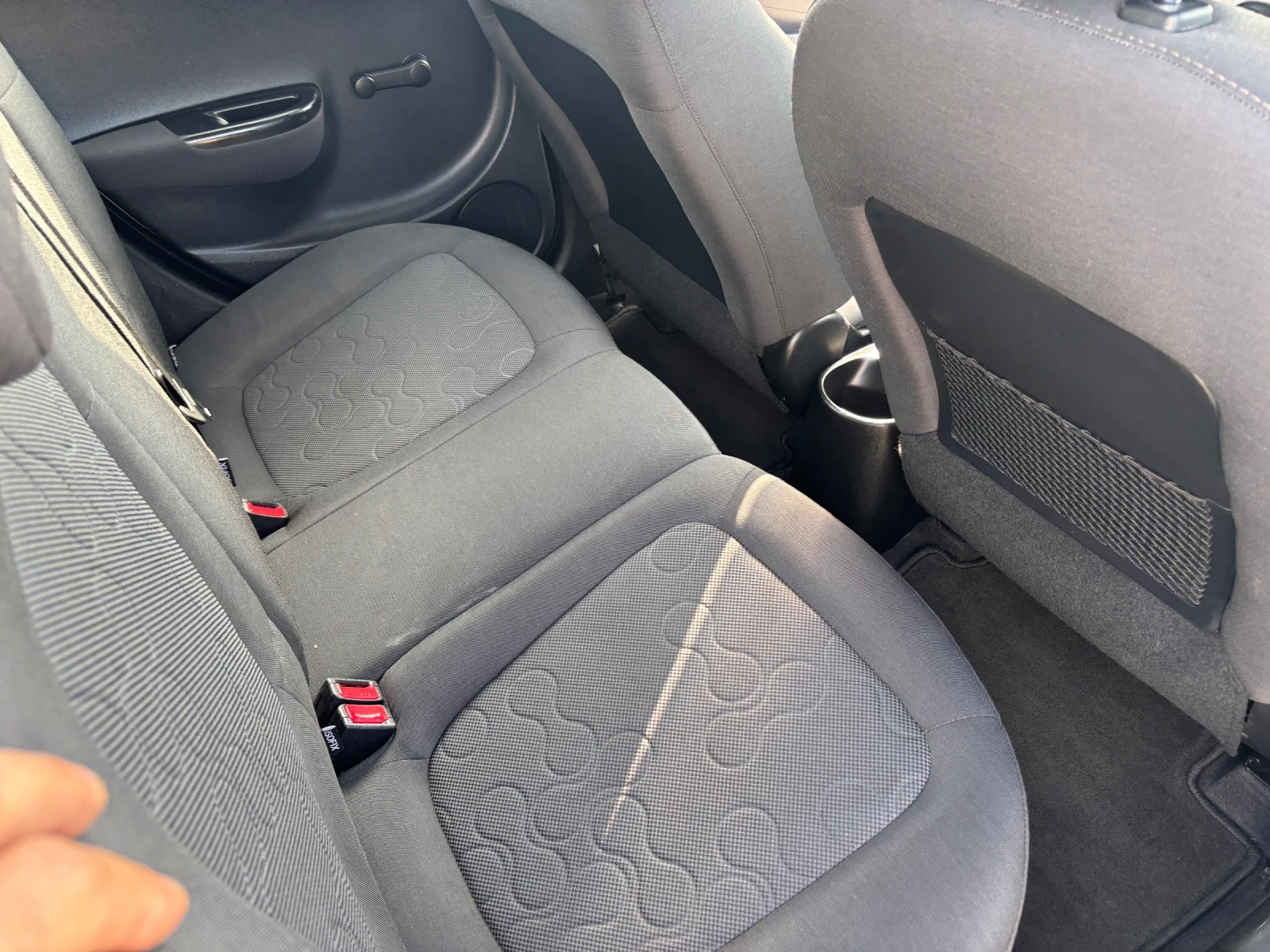 Hyundai I20 2011+ 1.3+ 155хл+ 4 З.ГУМИ+ КАТО НОВ | Mobile.bg — изображение 12