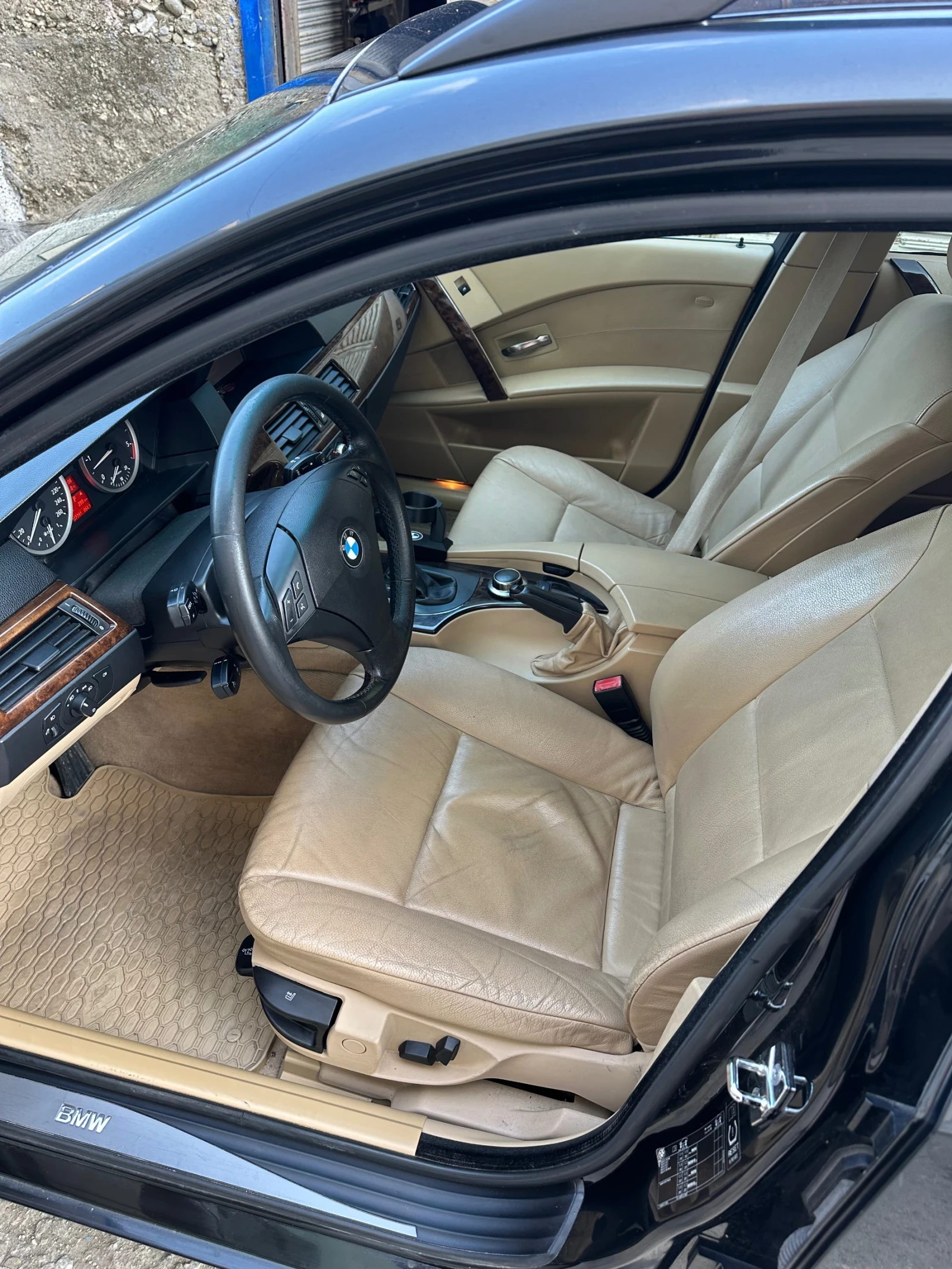 BMW 530 3.0D xDrive - изображение 10
