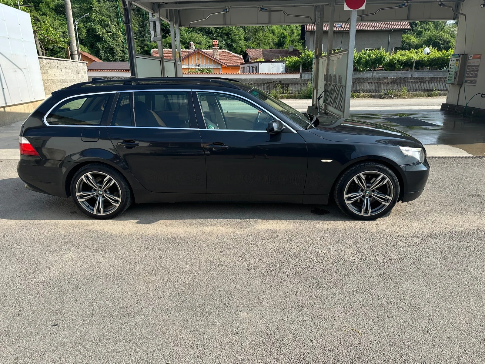 BMW 530 3.0D xDrive - изображение 7