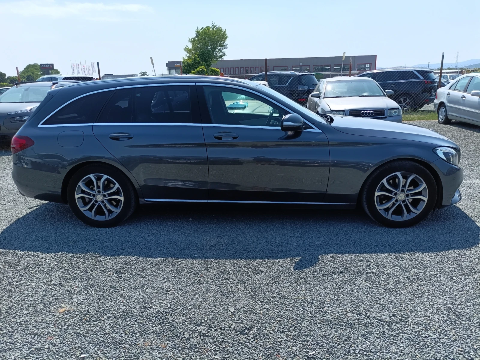 Mercedes-Benz C 220 AMG  - изображение 3