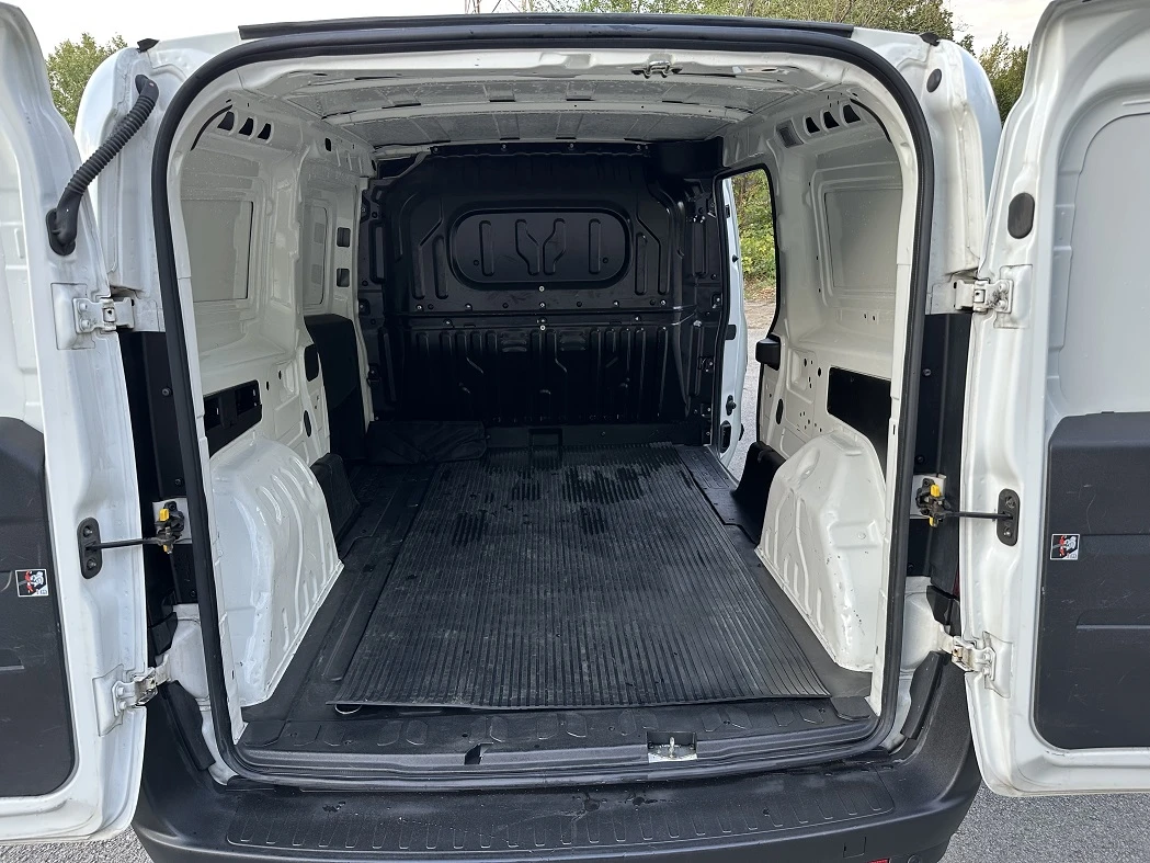 Fiat Doblo 1.6 M-Jet* MAXI* КЛИМАТРОНИК* ЕВРО 6 - изображение 8