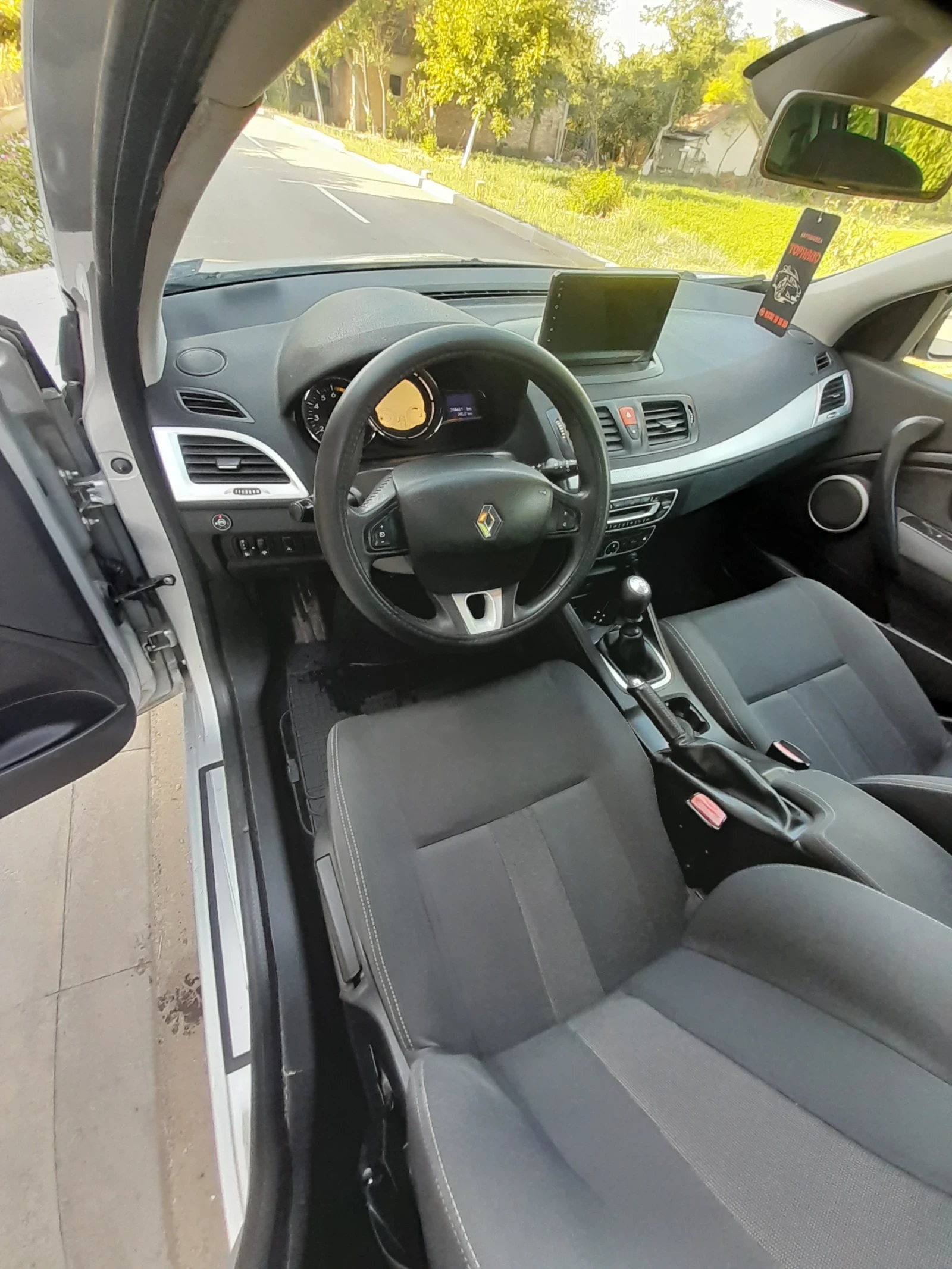 Renault Megane  - изображение 10