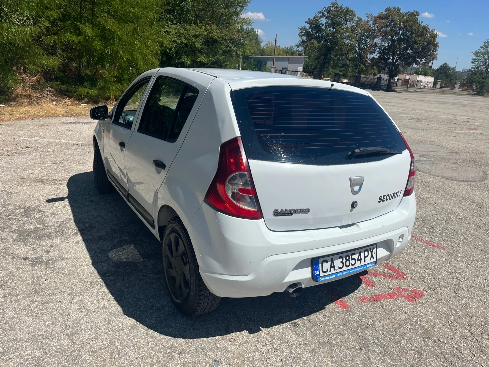 Dacia Sandero 1.2 N1 - изображение 4