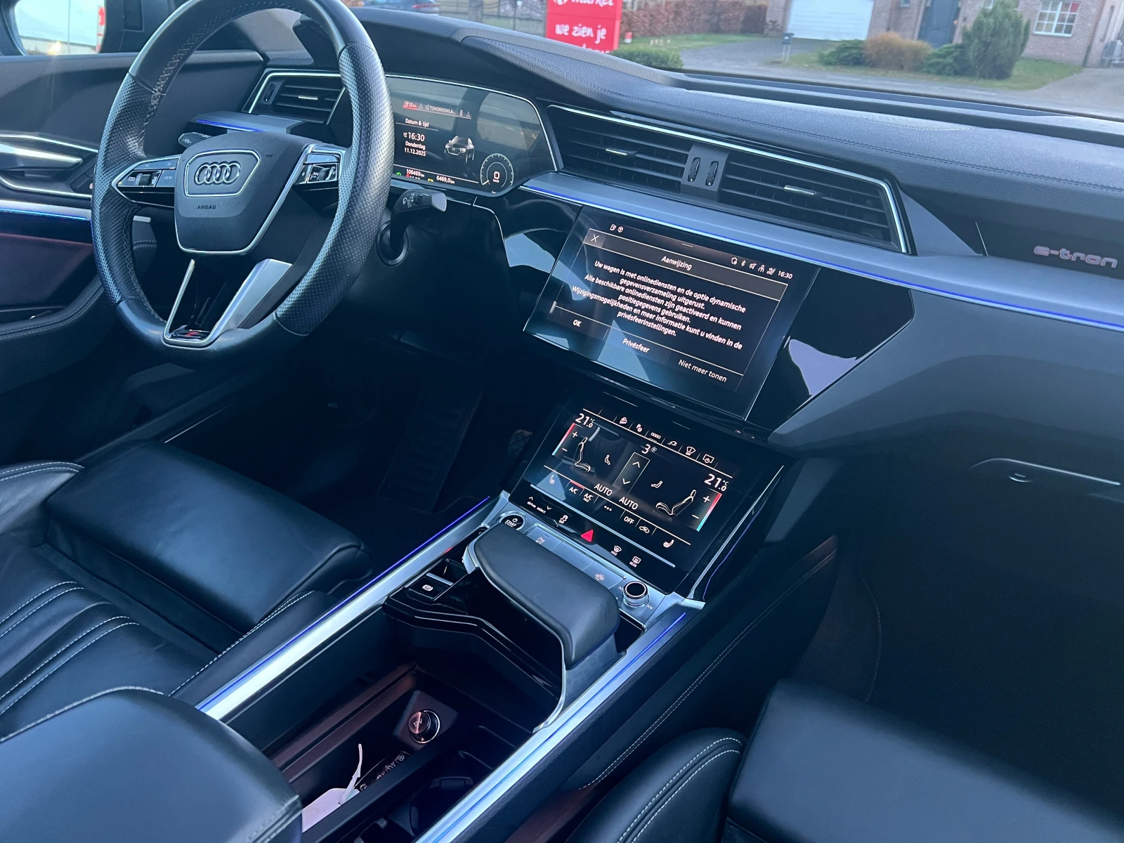 Audi E-Tron 55 S Line Лизинг - изображение 10