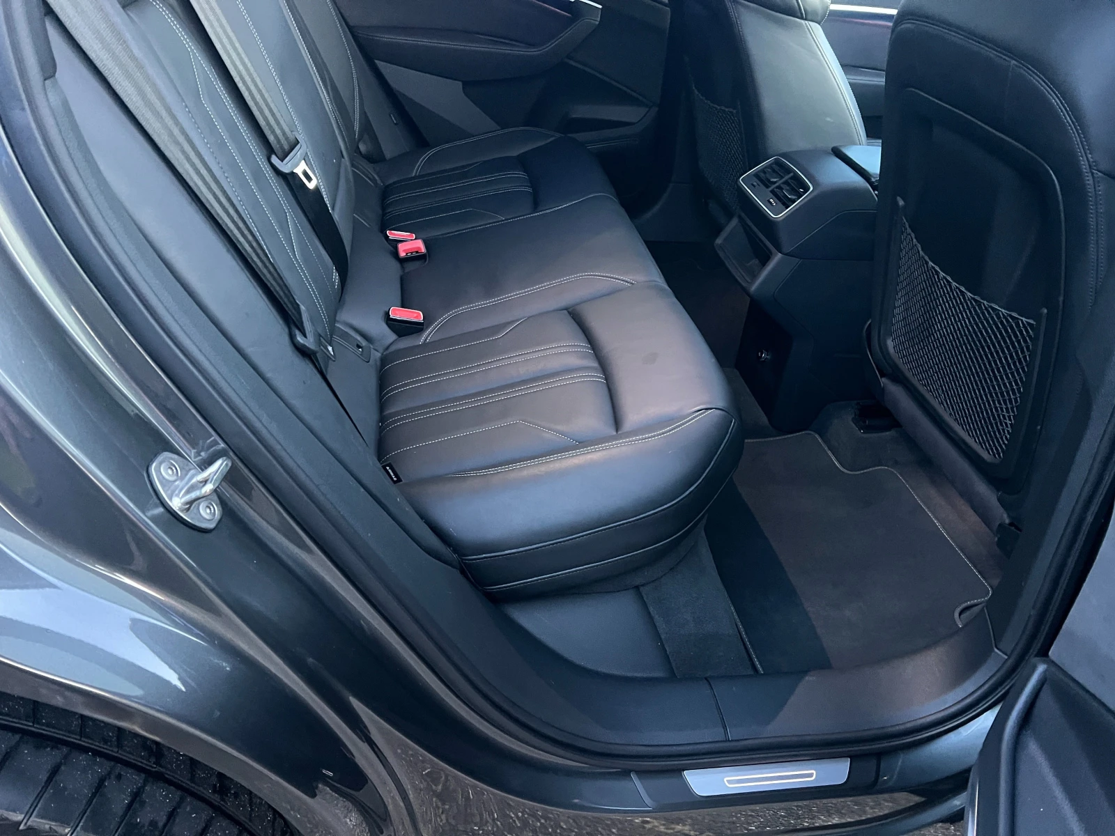 Audi E-Tron 55 S Line Лизинг - изображение 8