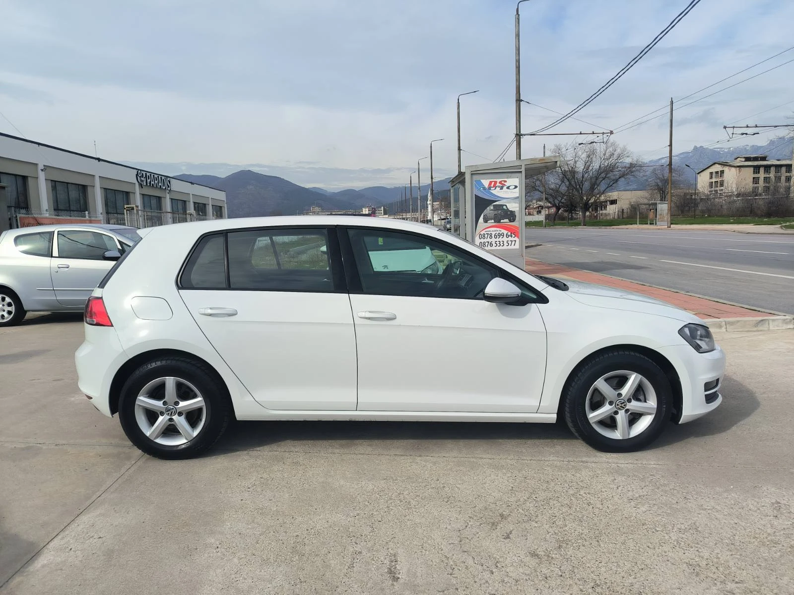 VW Golf 1.2tsi-6sk-Euro-5B, снимка 4 - Автомобили и джипове - 53733252