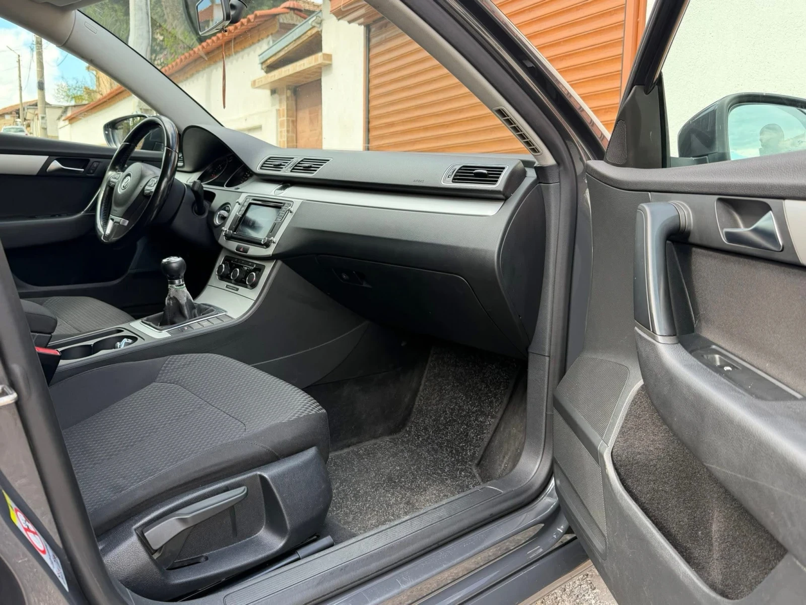 VW Passat, снимка 9 - Автомобили и джипове - 54185017