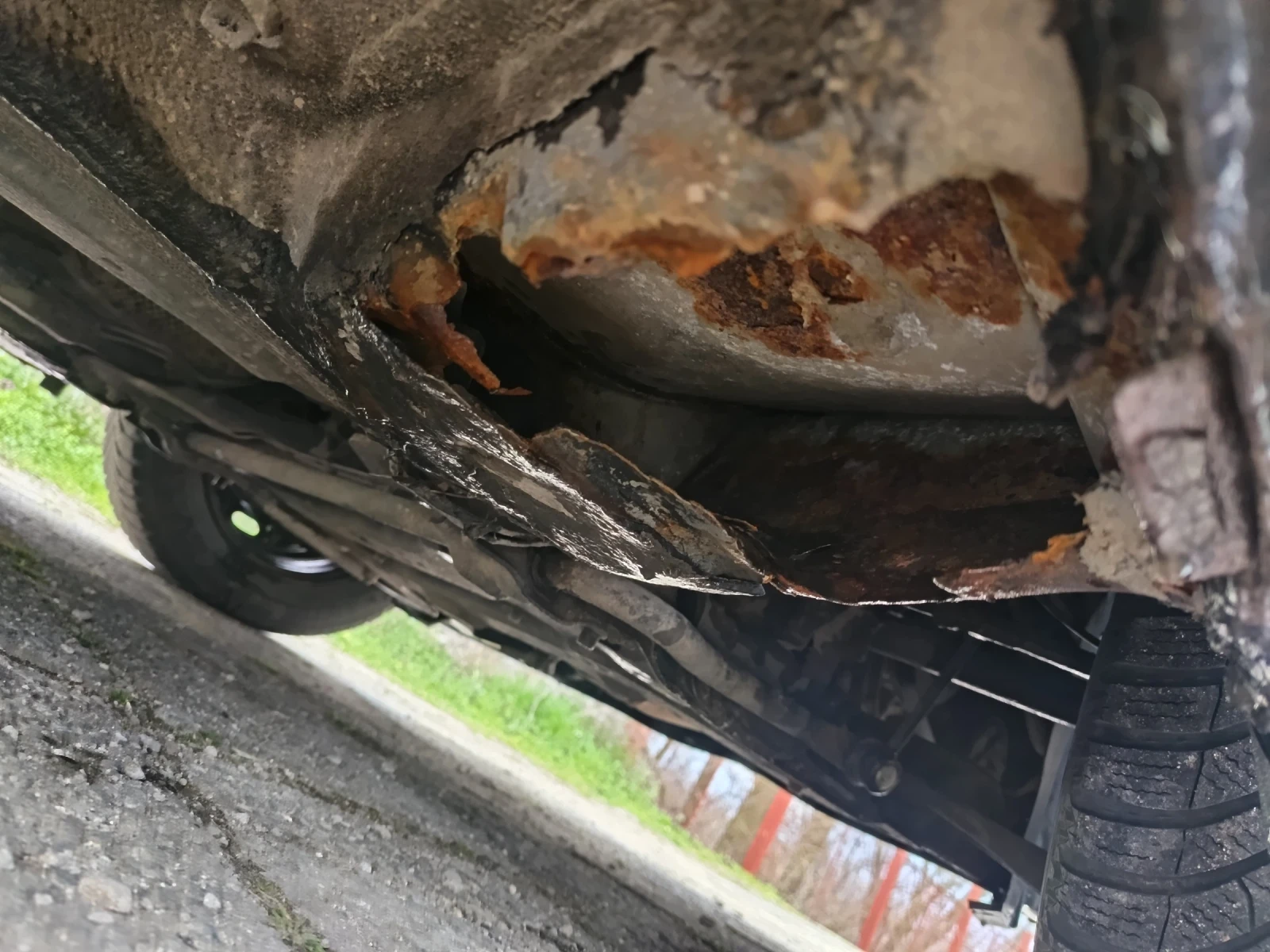 Peugeot Partner 1.6i Tepee, снимка 13 - Автомобили и джипове - 53949530