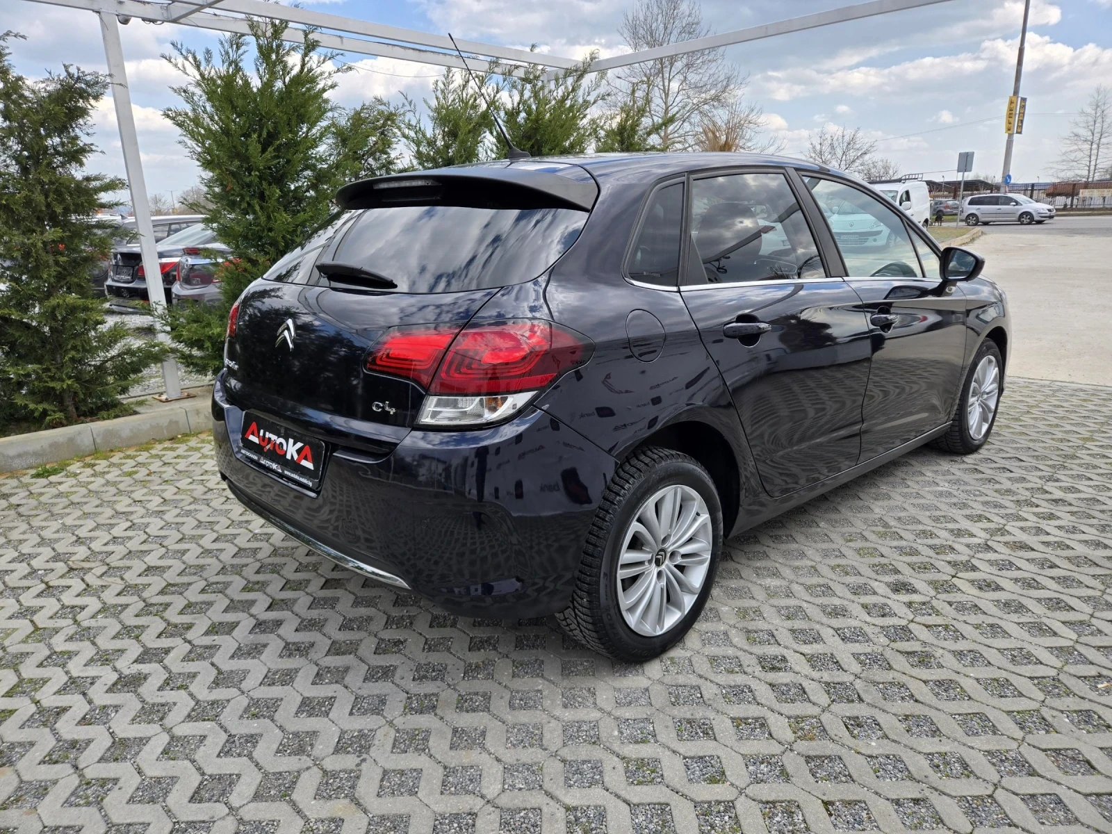 Citroen C4 1.6HDI-99кс= FACE= NAVI= АВТОПИЛОТ= КЛИМАТРОНИК, снимка 3 - Автомобили и джипове - 53977962