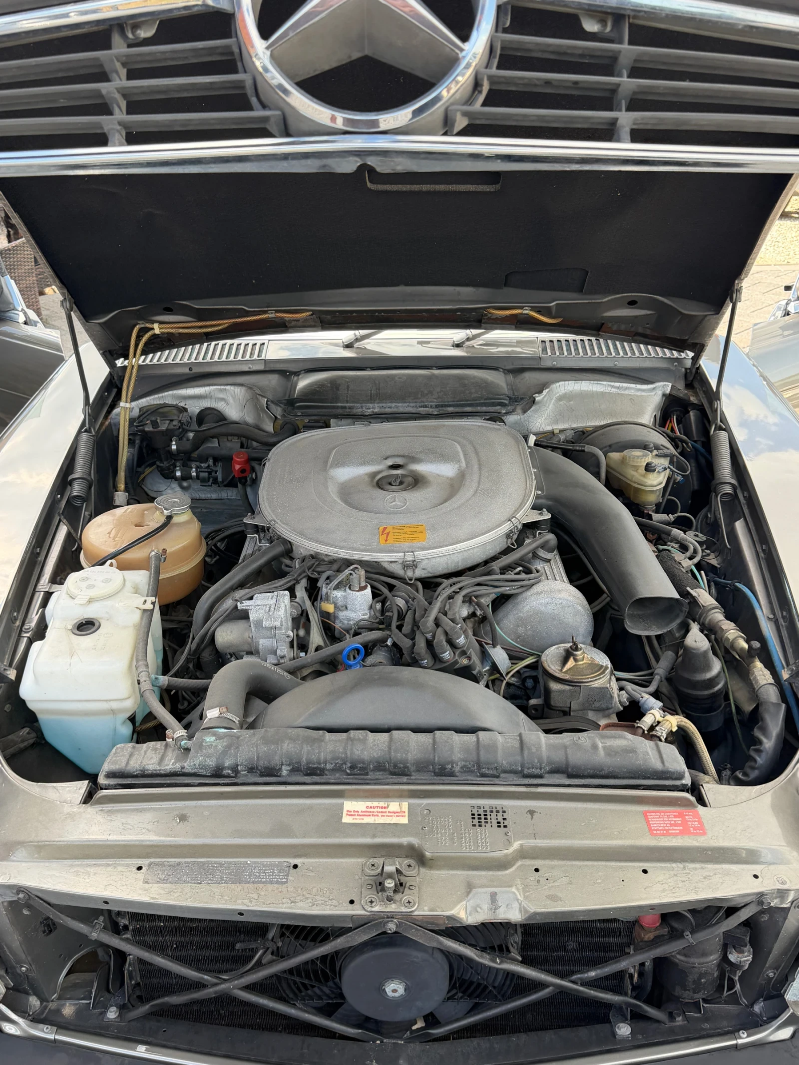 Mercedes-Benz SL Sl380/V8 без аналог!, снимка 10 - Автомобили и джипове - 54372033