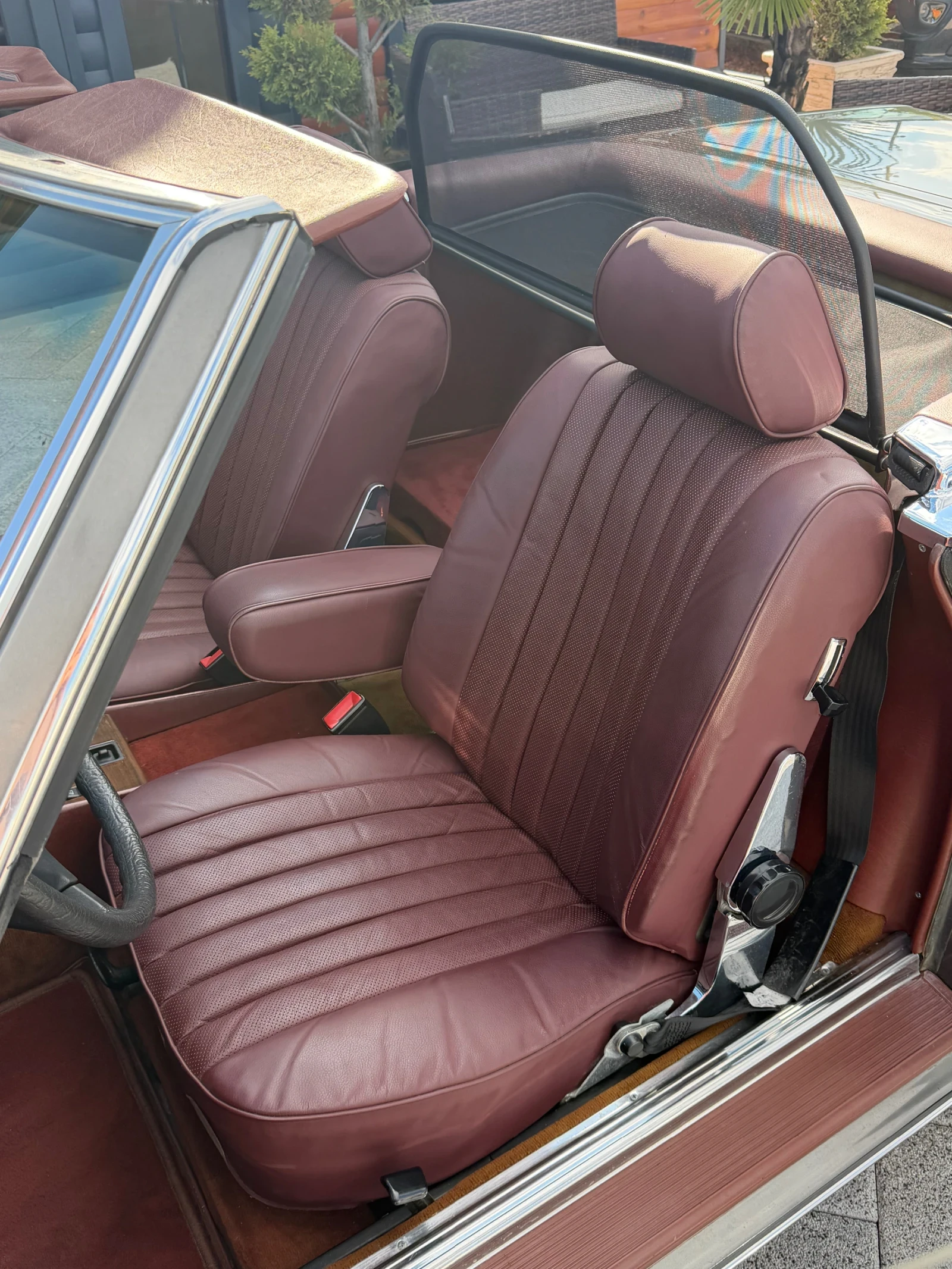 Mercedes-Benz SL Sl380/V8 без аналог!, снимка 11 - Автомобили и джипове - 54372033